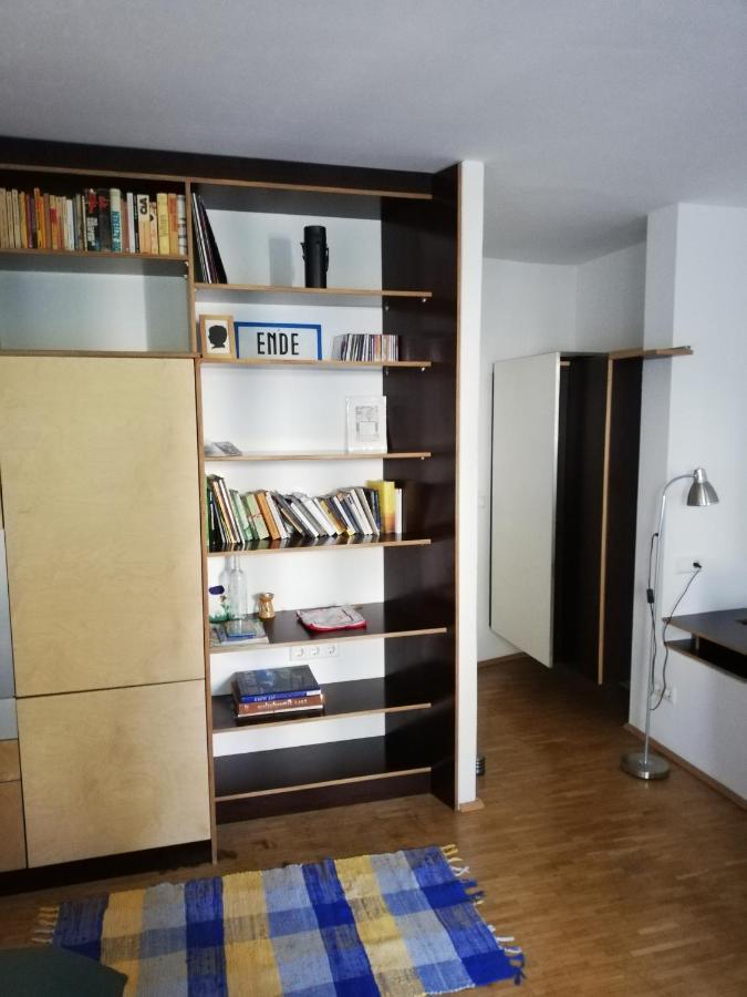 Room In Maisonette With Garden, Parking Place Vídeň Exteriér fotografie
